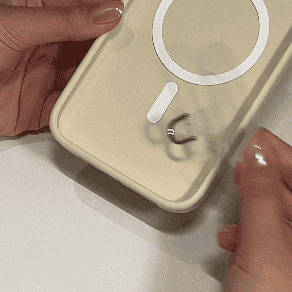 Riviera — Phone Wristlet - US 92101