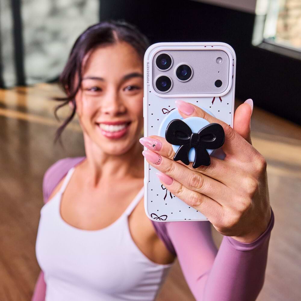 Tiny Bows — iPhone 17 Pro Max MagSafe Case - US 79057