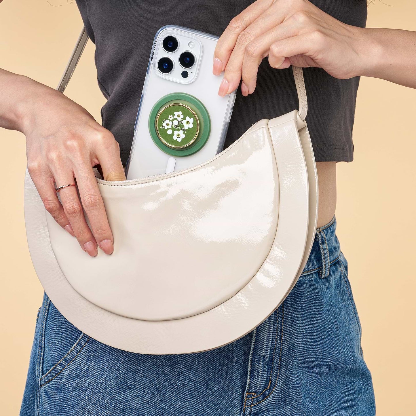 Enamel Floral Relief — MagSafe PopGrip - US 56697