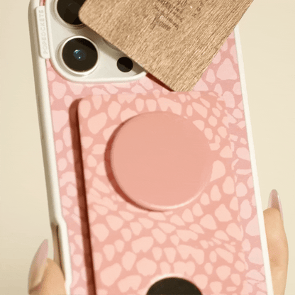 Clay Rosa Fossil — iPhone 16 Pro MagSafe Case - US 03905