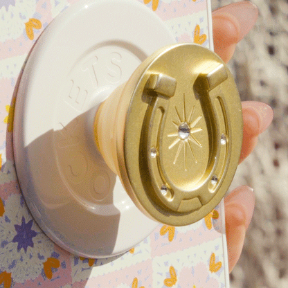 Desert Crochet — iPhone 17 MagSafe Case - US 25418