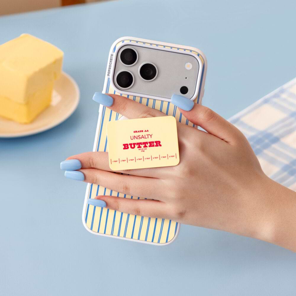 Butter Stripes — iPhone 15 Plus MagSafe Case - US 79392