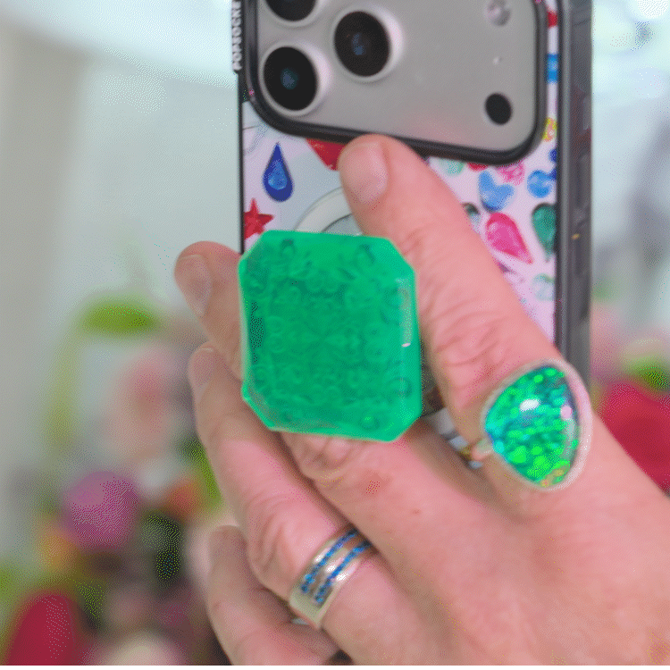 Dichroic Lucky Cut —  MagSafe PopGrip - US 41049